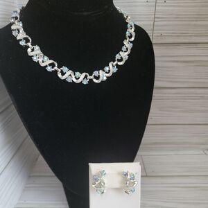 Vintage Coro Blue Rhinestone Necklace & Clip On Earrings Set Silver Tone Signed
